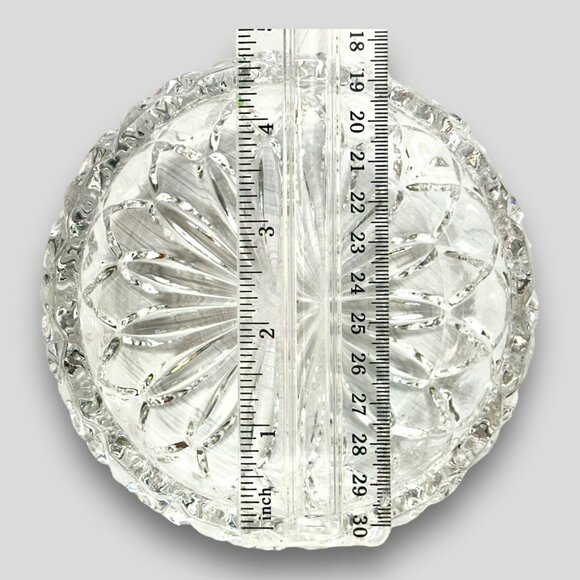 Vintage Crystal Kiss Shaped Candy Dish with Lid Mint Condition Elegant Retro - Picture 5 of 9